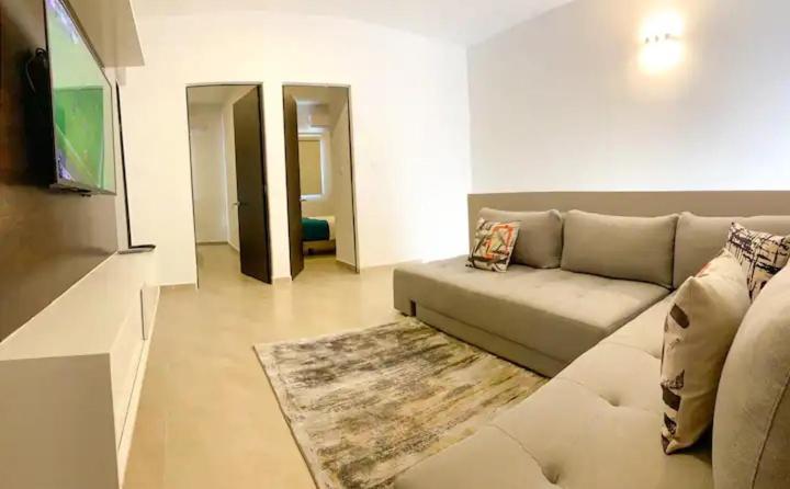 Elegante Y Preciosa Casa Con Excelente Ubicacion * Cancun