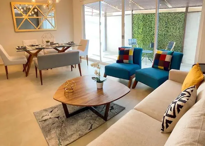 Elegante Y Preciosa Casa Con Excelente Ubicacion